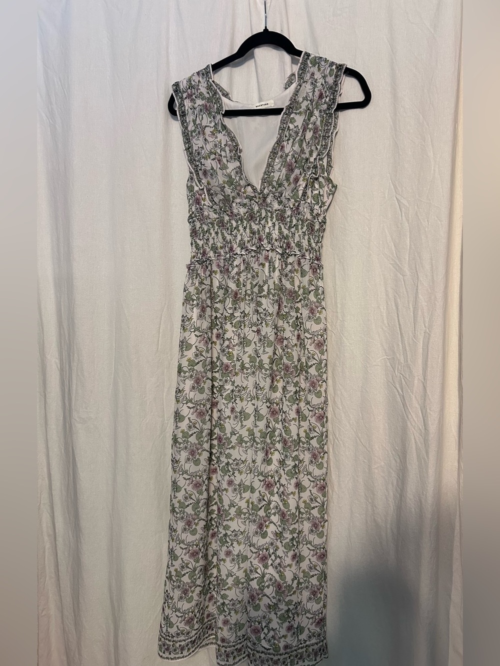 Max Studio White Floral V-Neck Smocked Maxi Dress